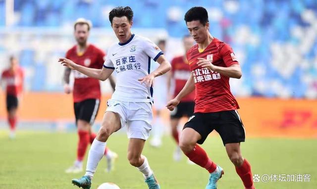 克里夫兰骑士迎中超关键赛，窗口期主帅复盘，气氛紧张，更衣室氛围转暖(骑士对尼克斯录像回放)-九游